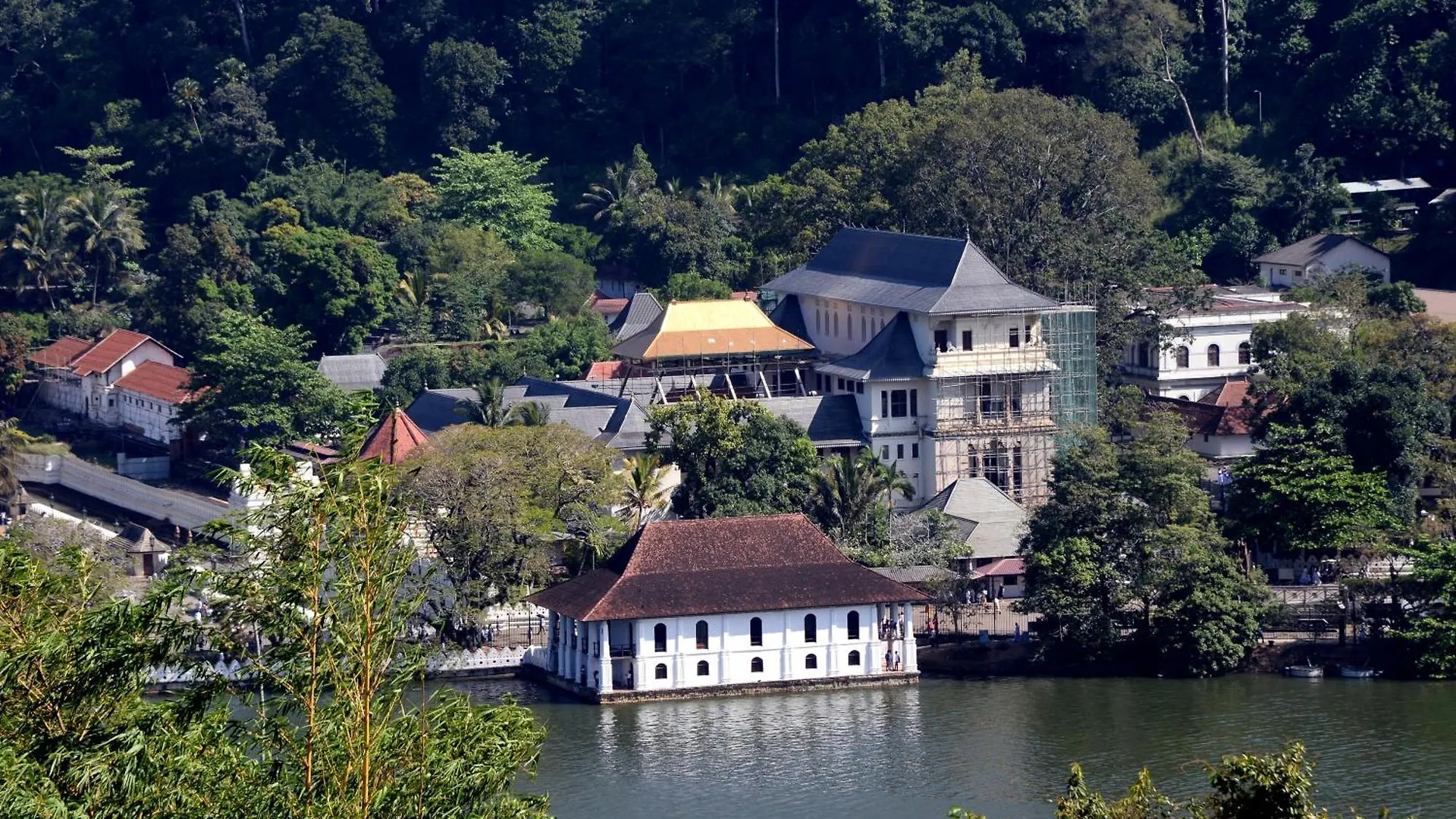 Green Bird Villas Kandy